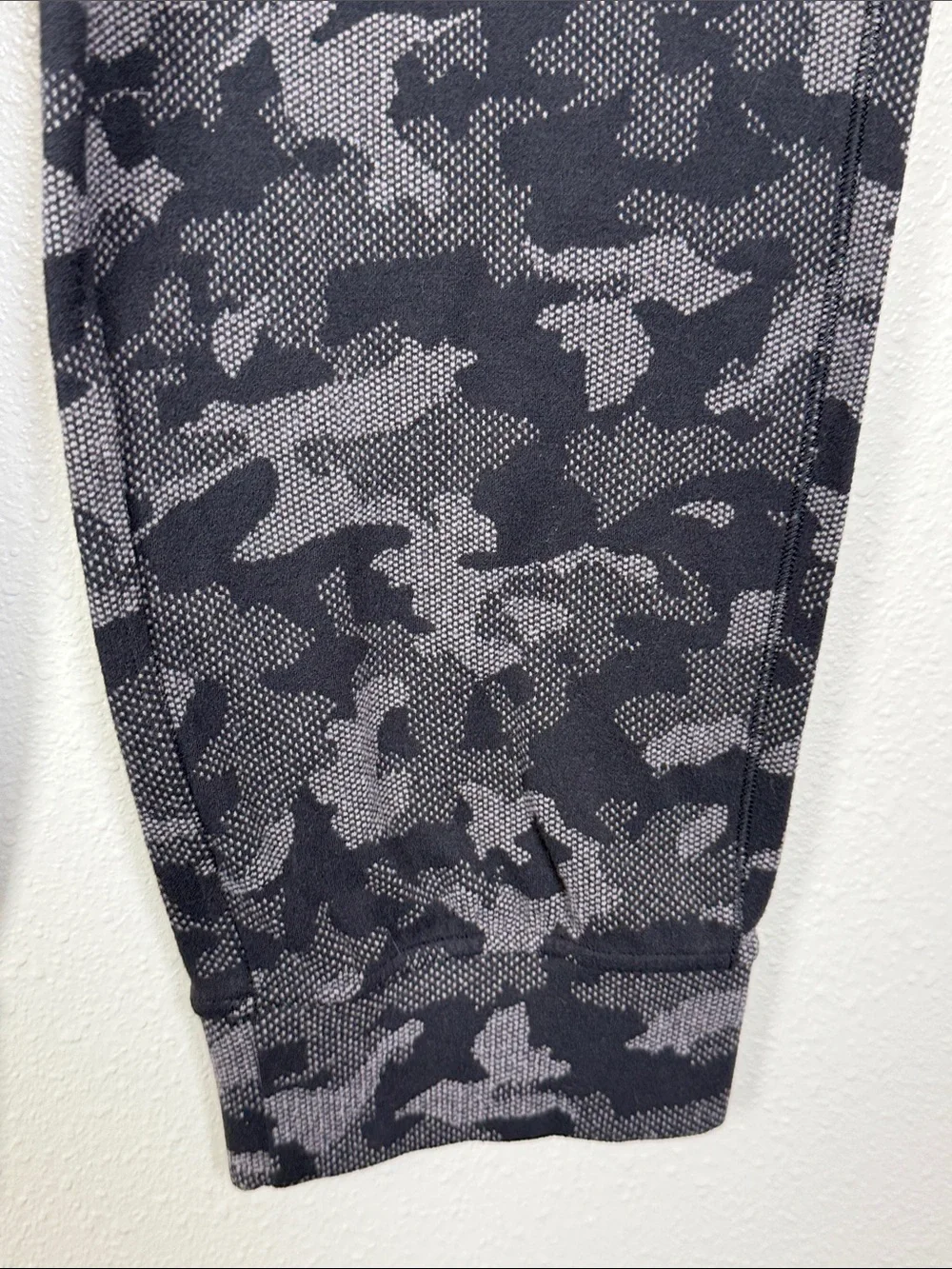 Lululemon Ready to Rulu Jogger Crop 10 Heritage Camo Jacquard Black Lunar Rock